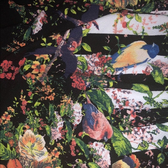 Sold - Picture 4 of 7